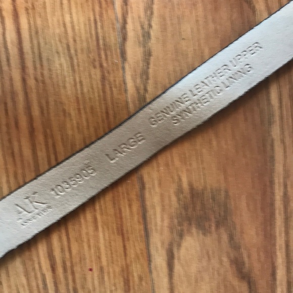 Belt - Picture 2 of 3